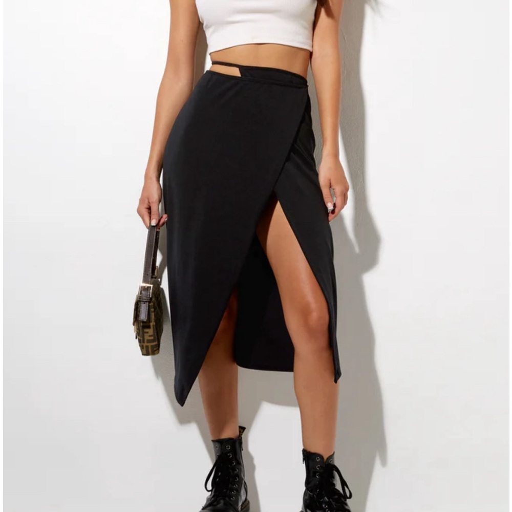 Motel Rocks Midi Skirt in Black